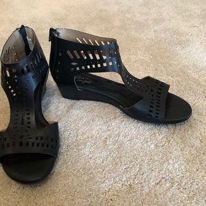 Incredibly comfortable wedges!